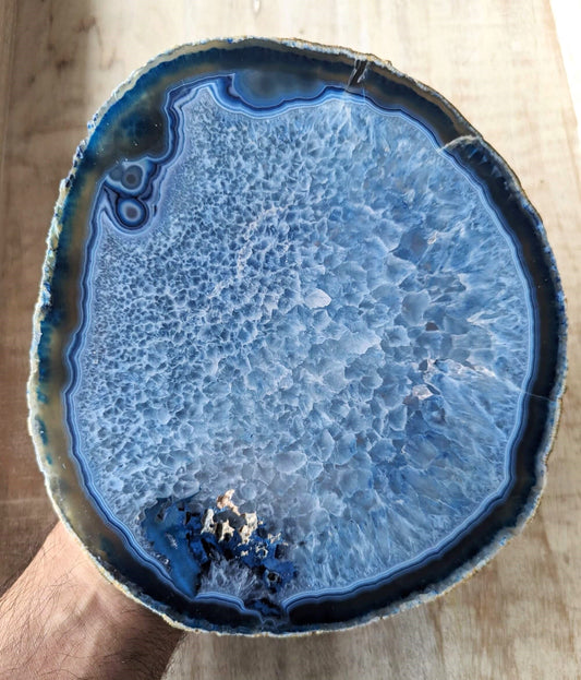 Blue-Agate-Platter-holded