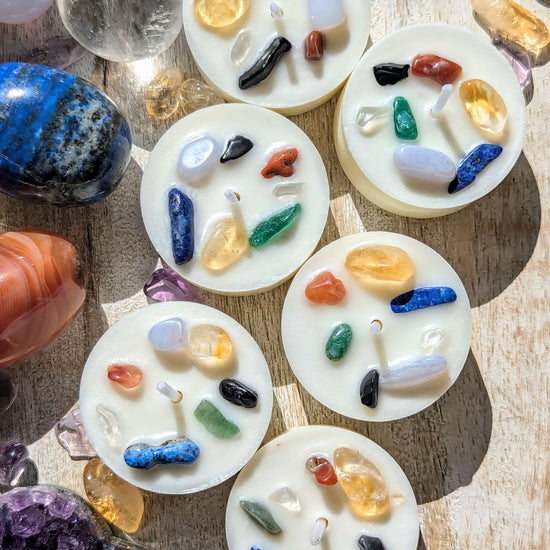 Candles-with-7-chakra-crystals