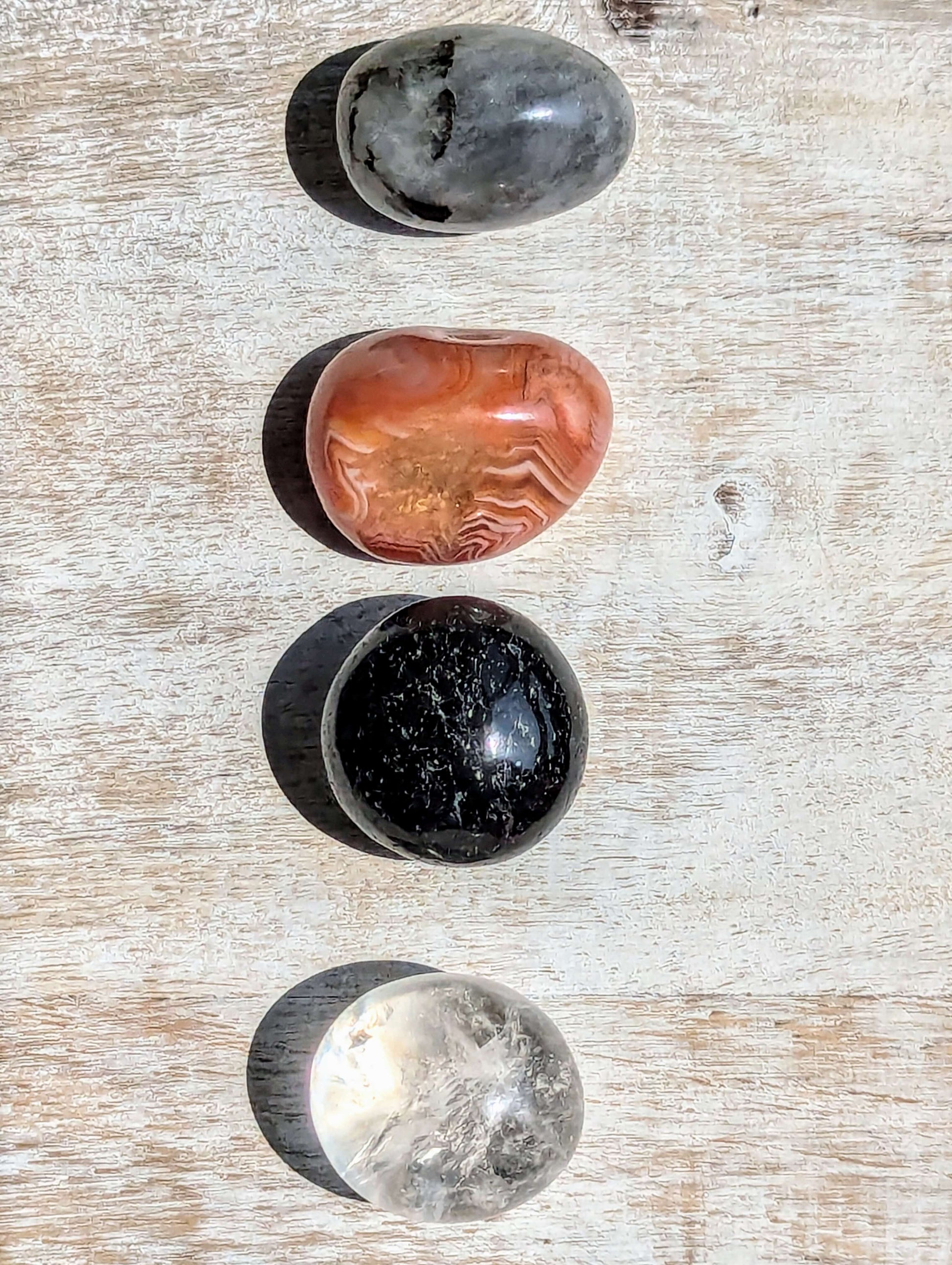 Capricorn-Zodiac-Crystals