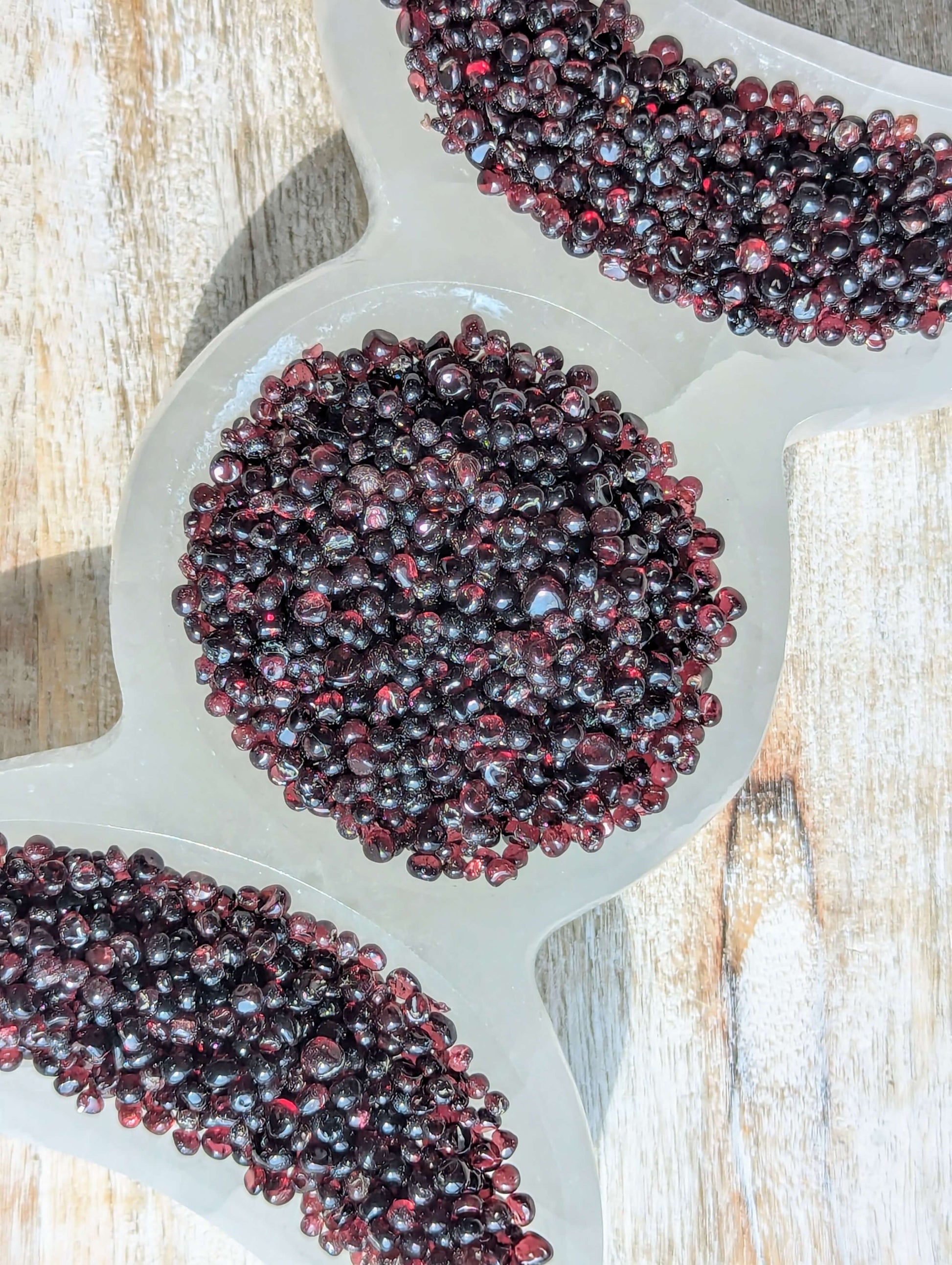 Garnet-Crystal-chips-3mm