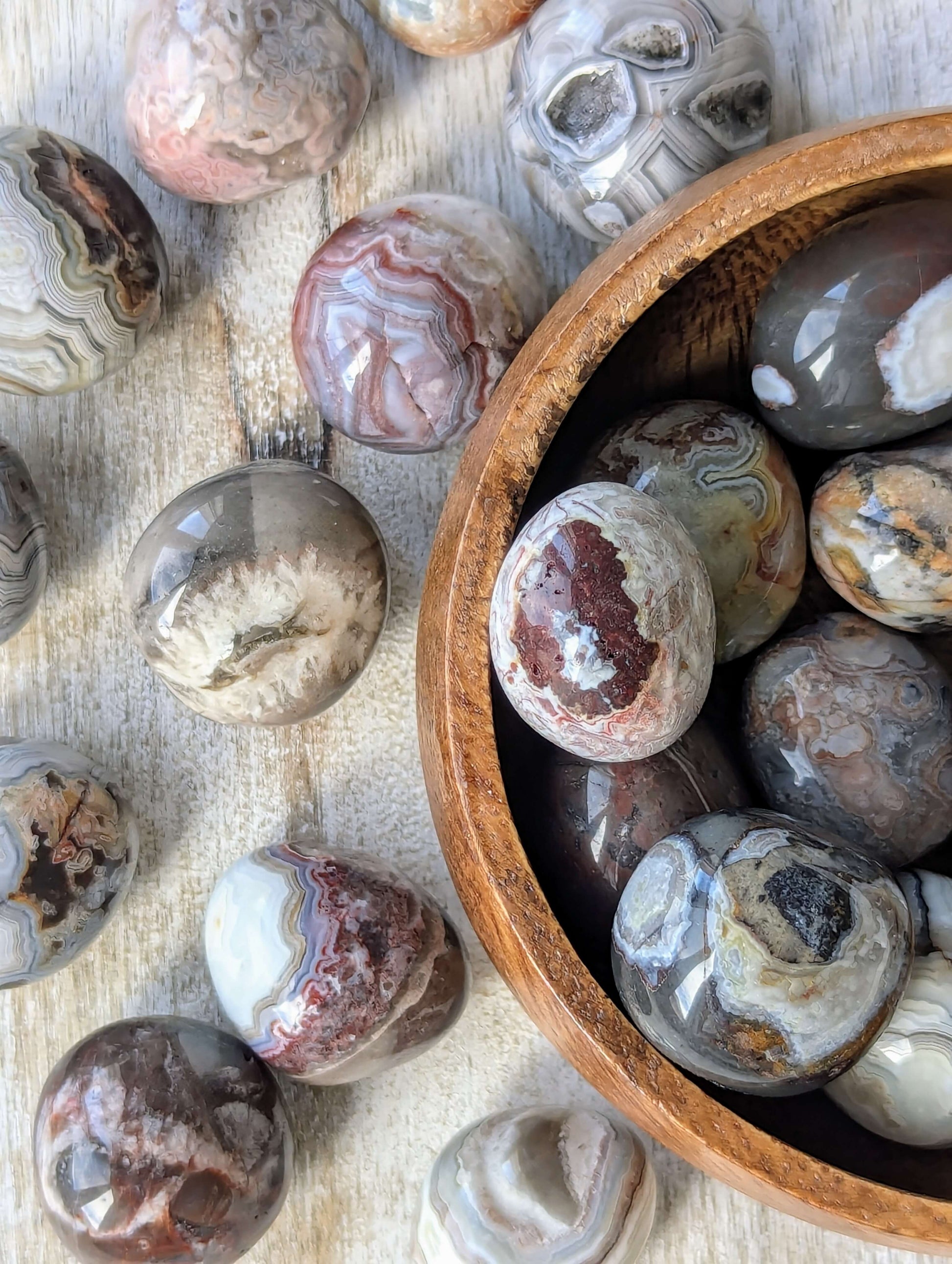 Mexican-Crazy-Agate-Tumbled-Stones