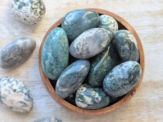 Moss Agate Tumbled Stones
