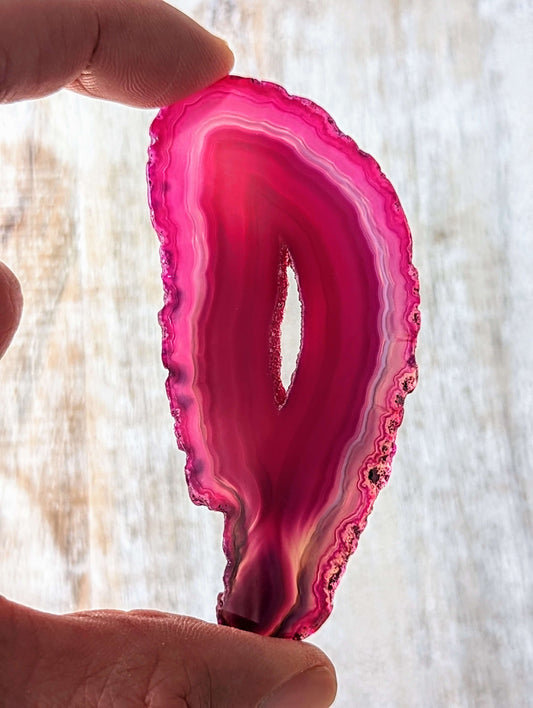 Natural-Pink-agate-slice-8-cm-to-9-cm
