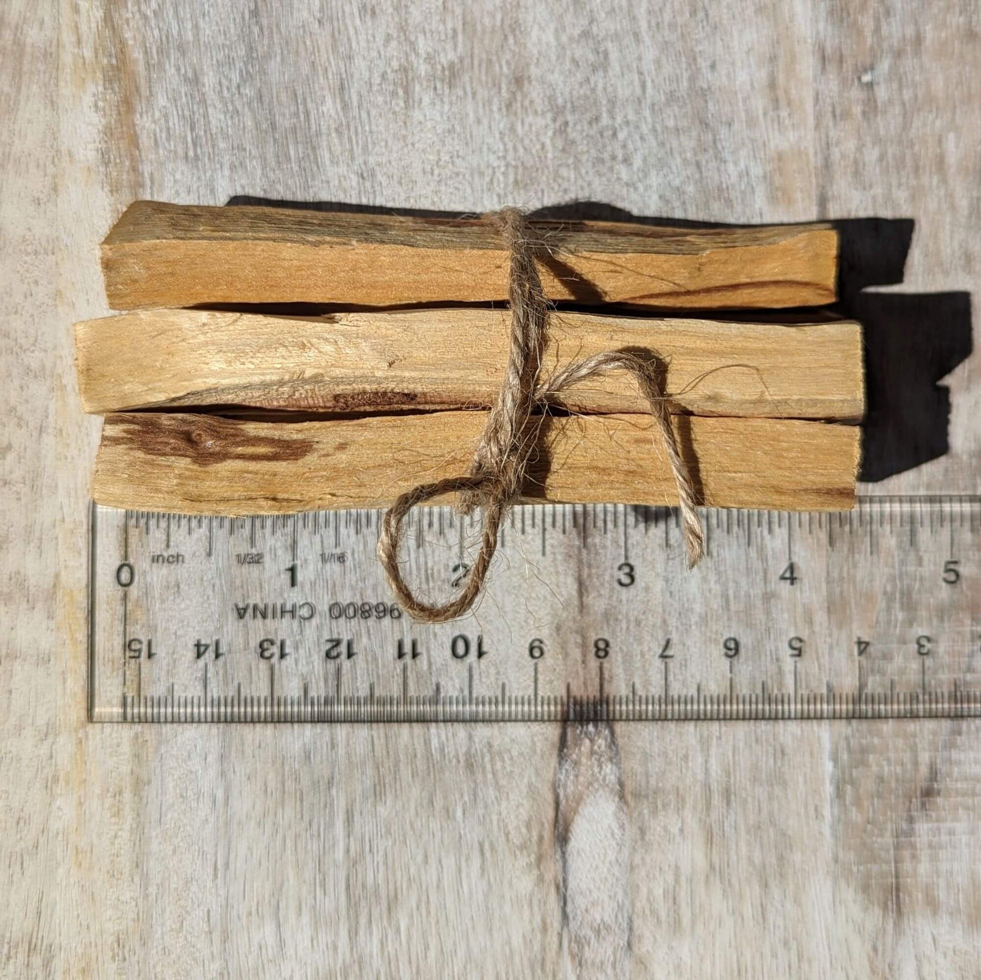 Palo-Santo-size