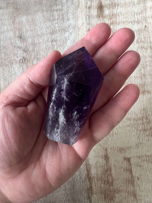 Purple Amethyst Crystal Tower 76 g Quality Super Extra