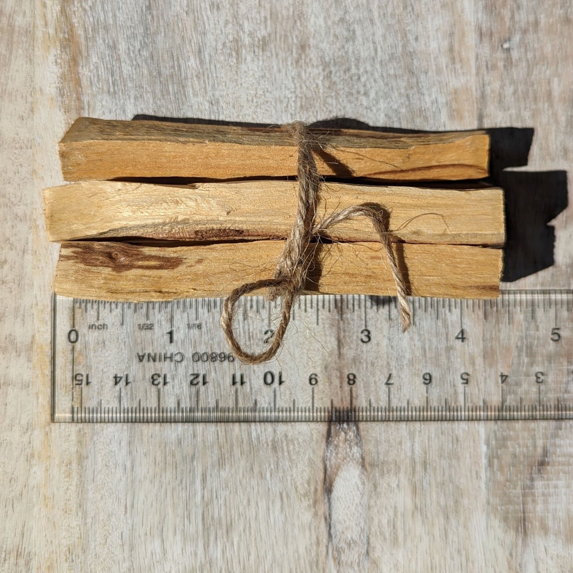 palo-santo-wholesale-ethically-sourced