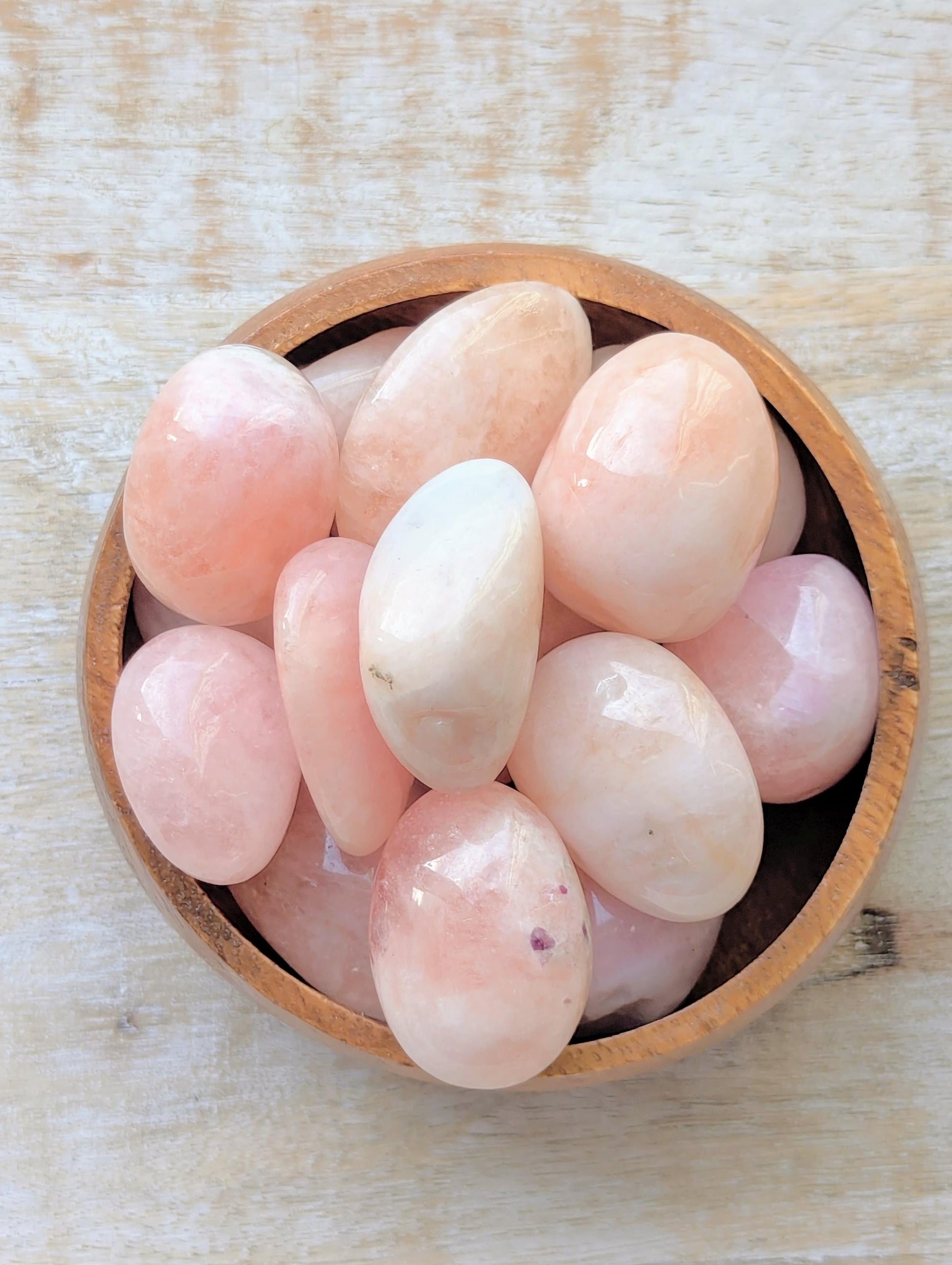 tumbled pink morganite