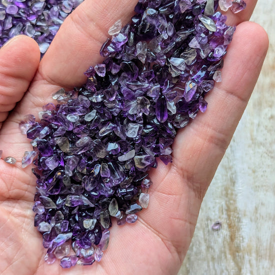 Amethyst-chips-3mm-to-5mm