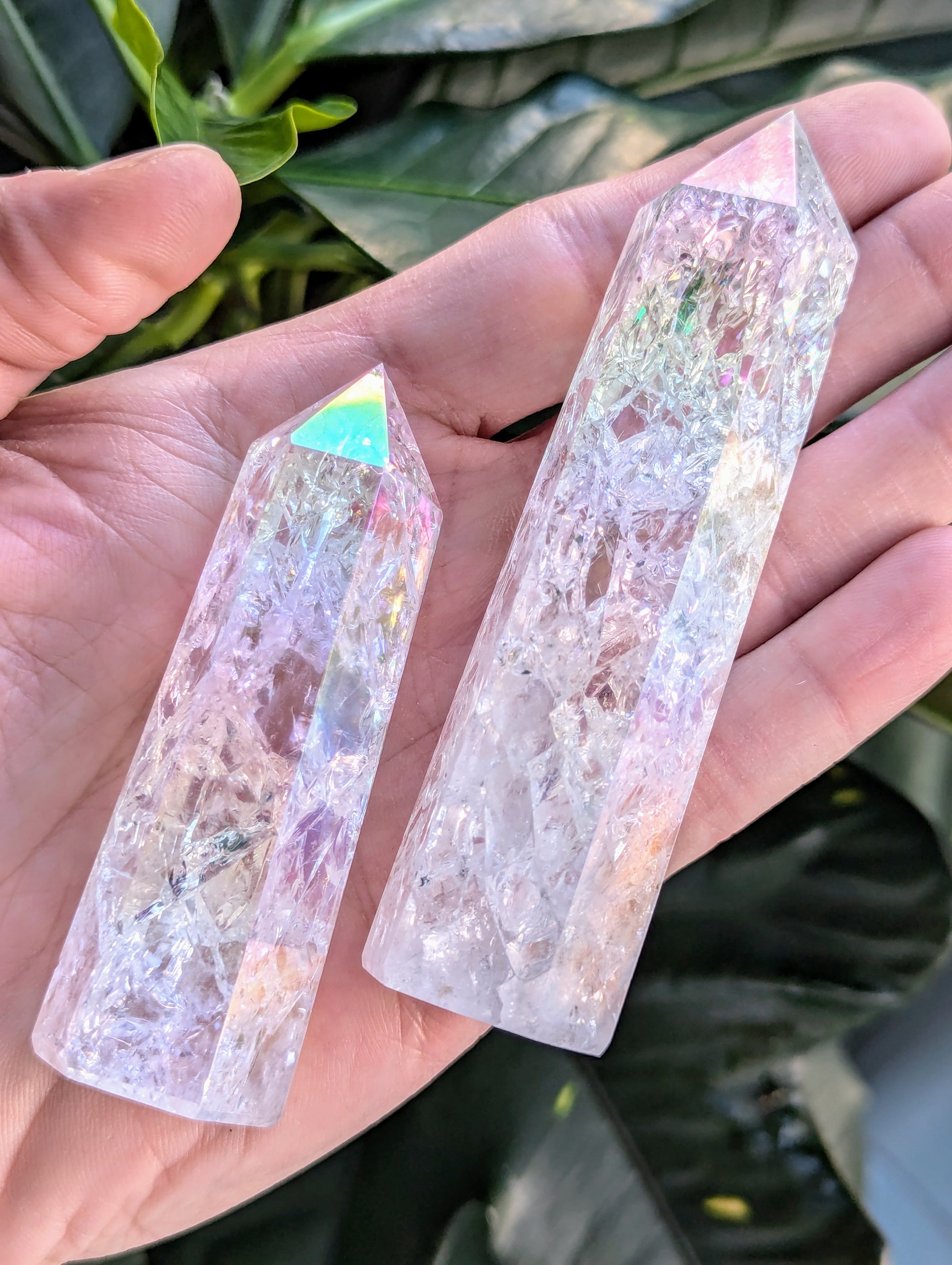 Angel-Aura-Crackle-Quartz-Tower