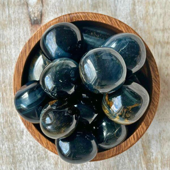 BLUE-TIGER-S-EYE-TUMBLED-STONE