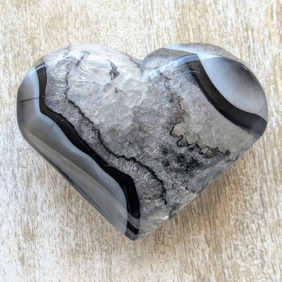 Black-Agate-Heart-109g