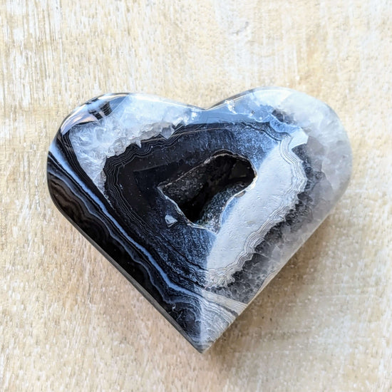 Black-Agate-heart-70g