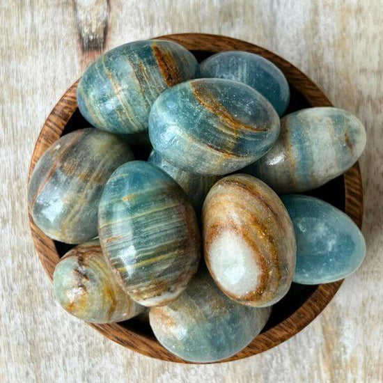 Blue-Onyx-Tumbled-Stone