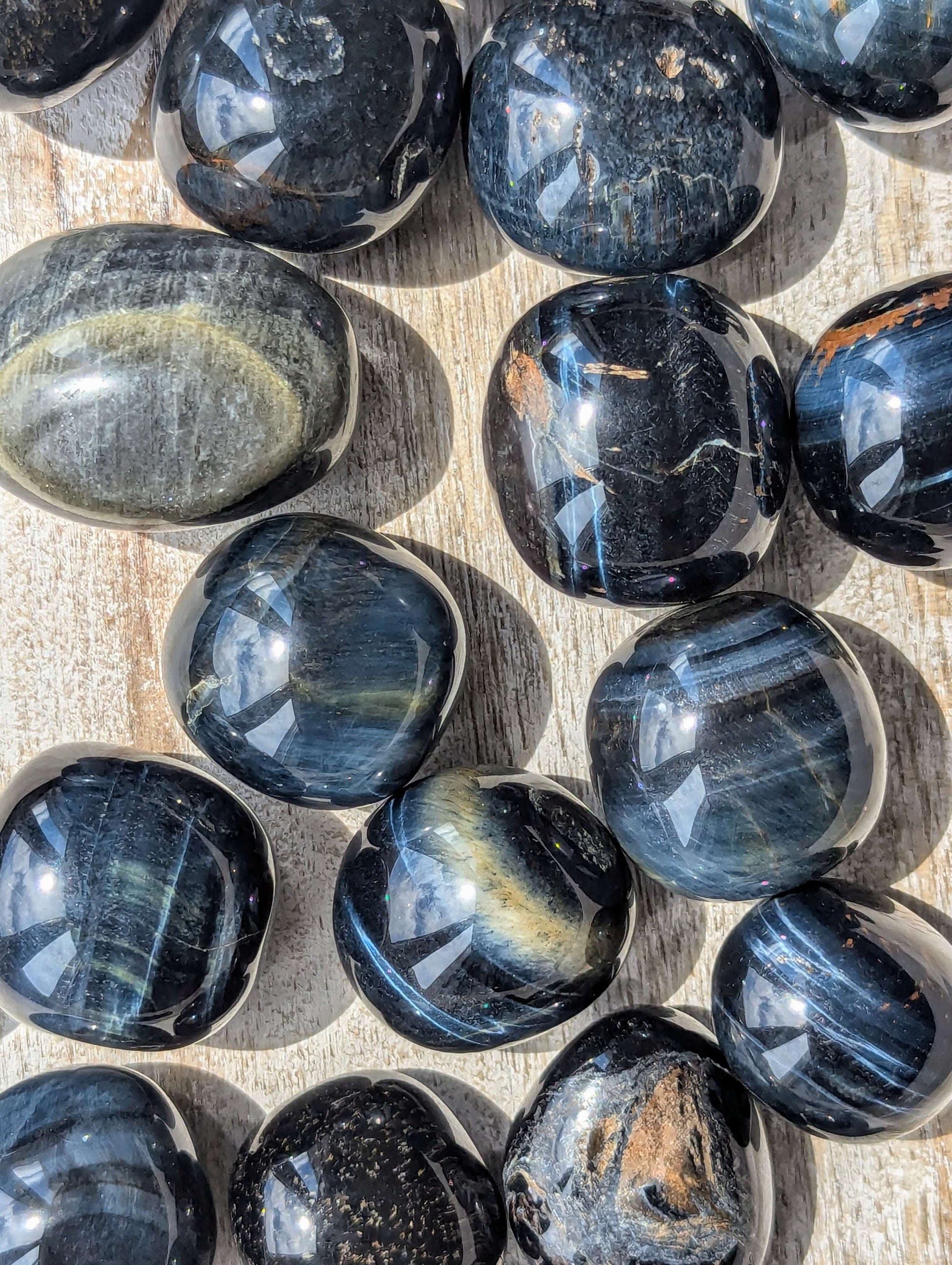 Blue-Tigers-Eye-Tumbled-Stones