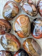 Sardonyx-Palm-Stones