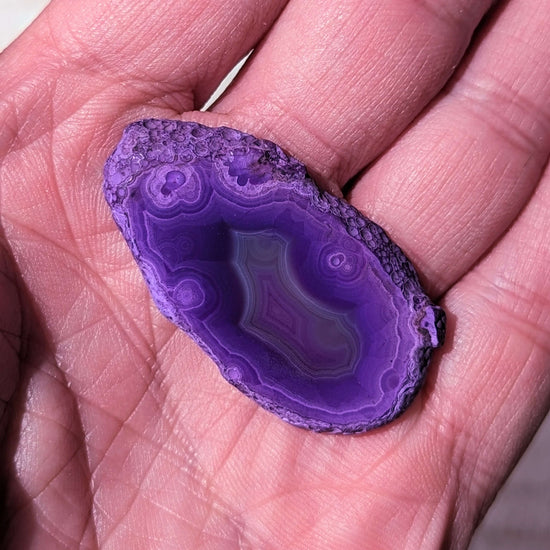 Small-Purple-Agate-geode-slice