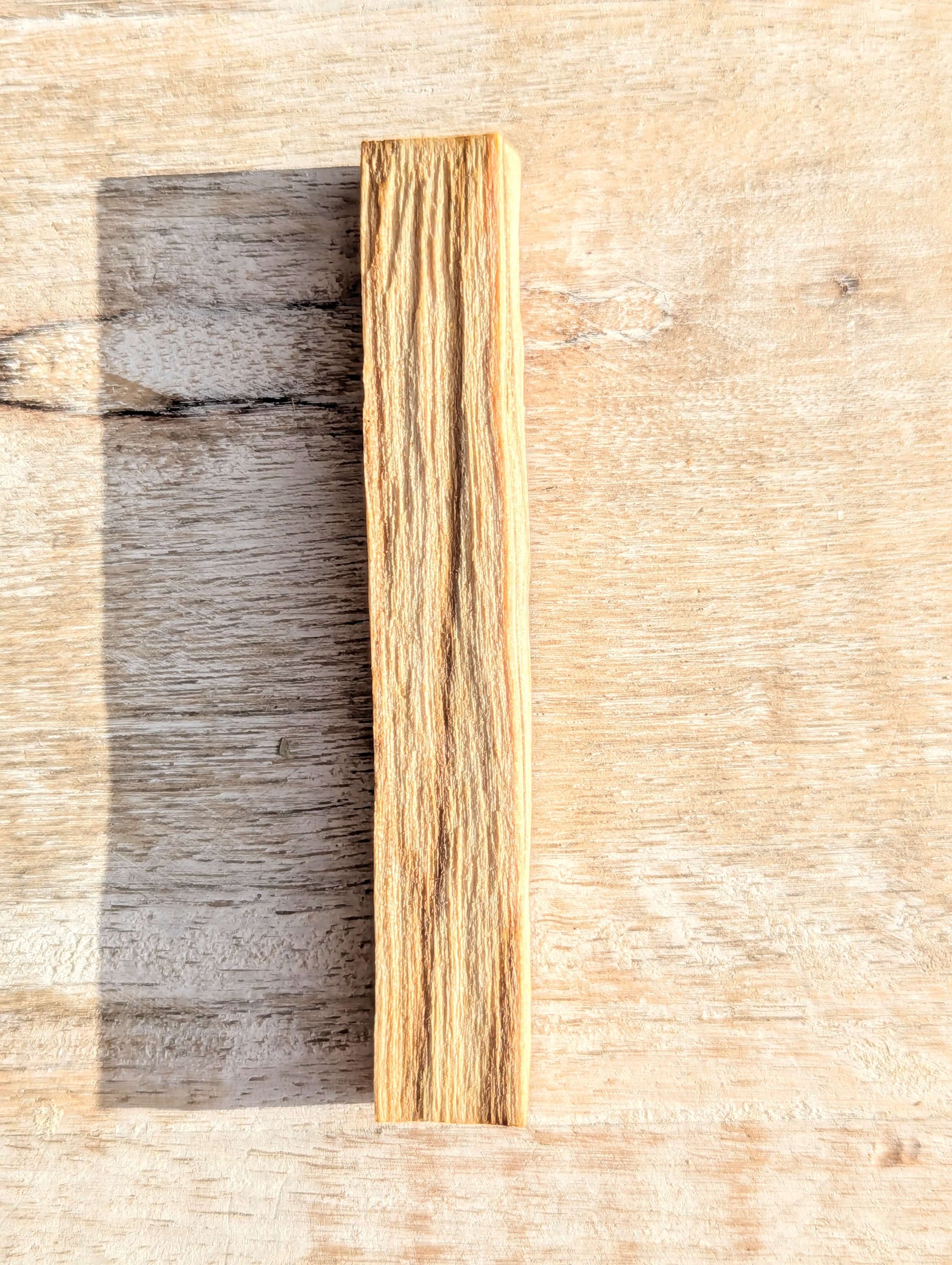 high-quality-Palo-santo-stick