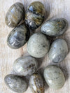 labradorite-crystal-tumbled-stones