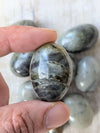 labradorite-crystal-tumbled