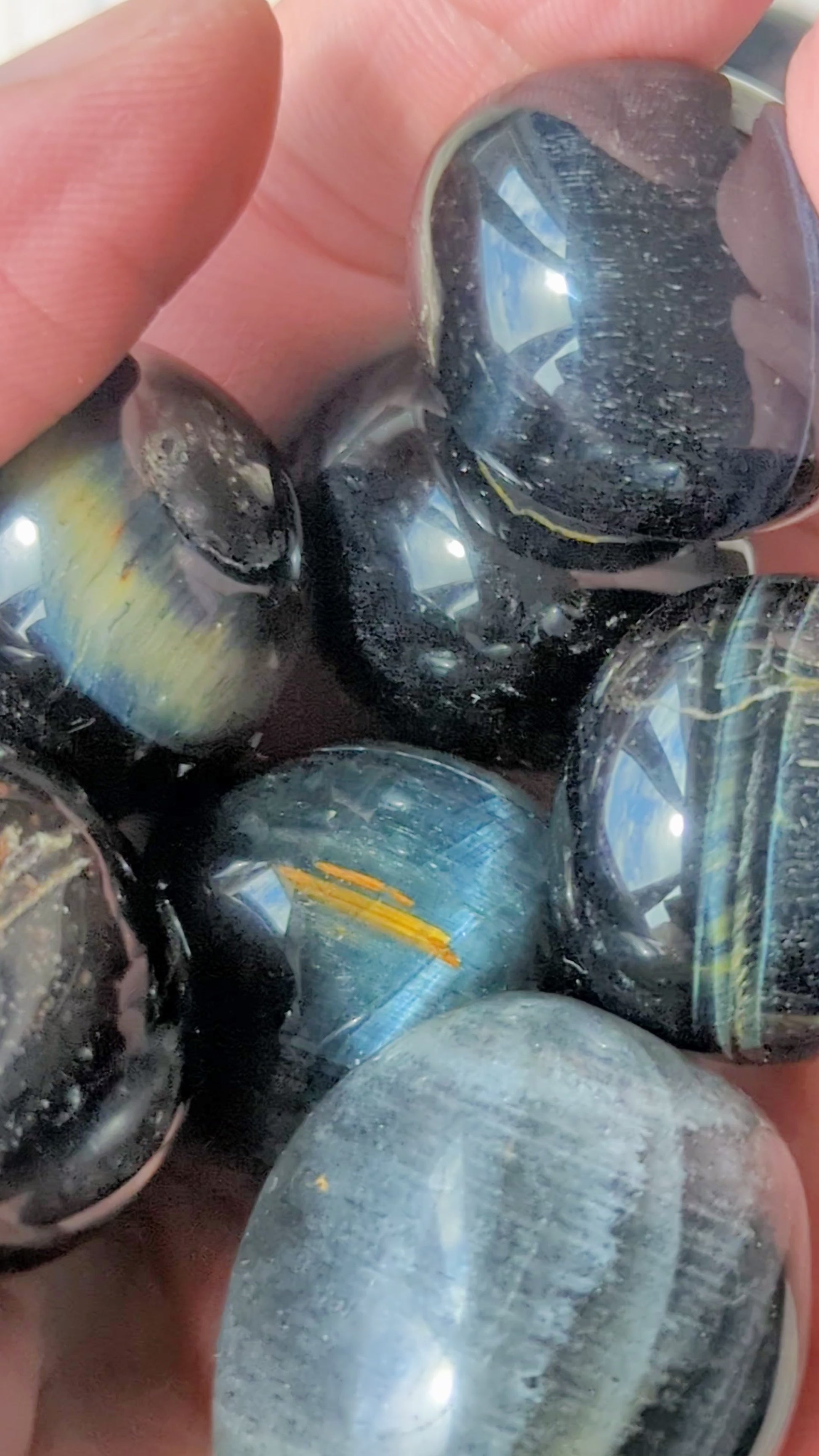 Blue-Tiger-Eye-Tumbled-Stone