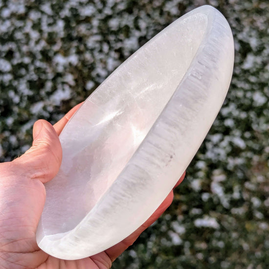 selenite-triangle-bowl